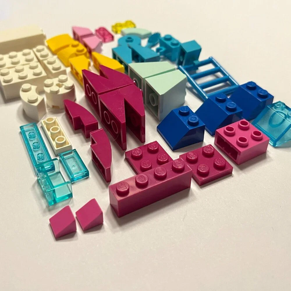 Lego pink creative build party kit